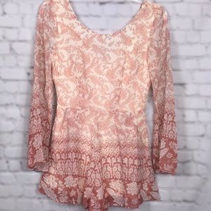 ⚡️ONE LEFT! NWT Pink Paisley Long Sleeve Romper✨